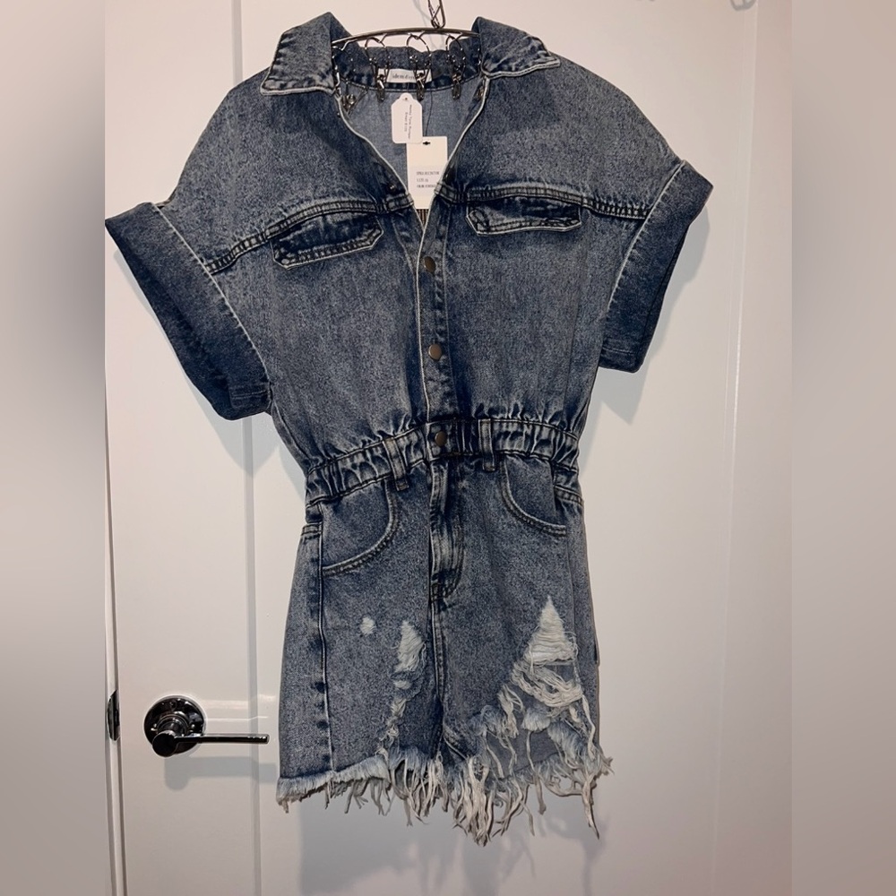 Idem Ditto Denim Romper. Never worn!!- Size Small